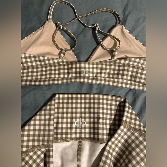Alo Gingham Workout Set Size Medium - Picture 2 of 5